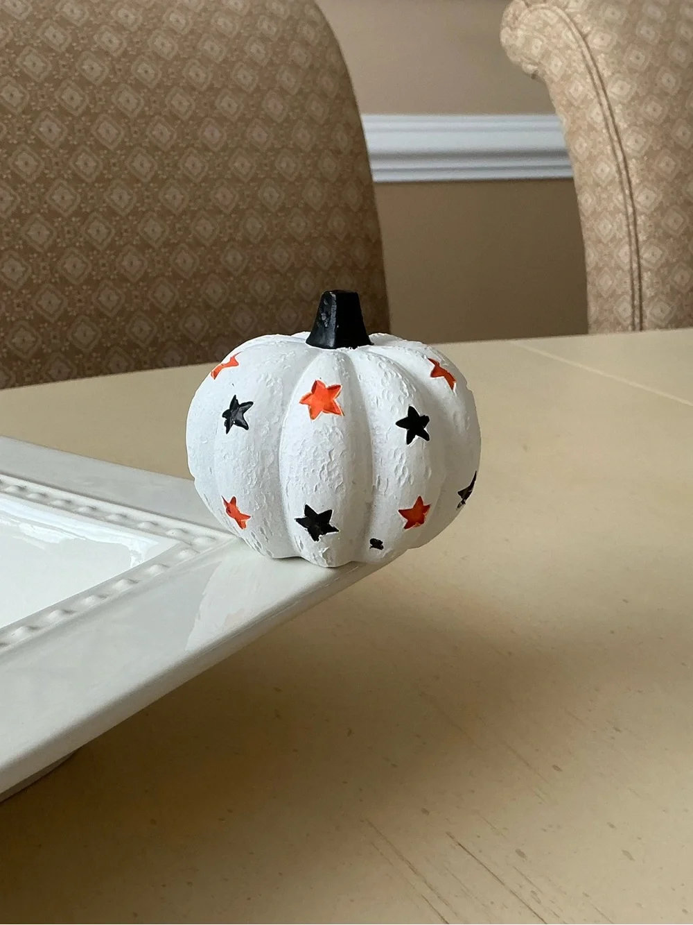 White Halloween  Pumpkin Platter Decoration - Stars